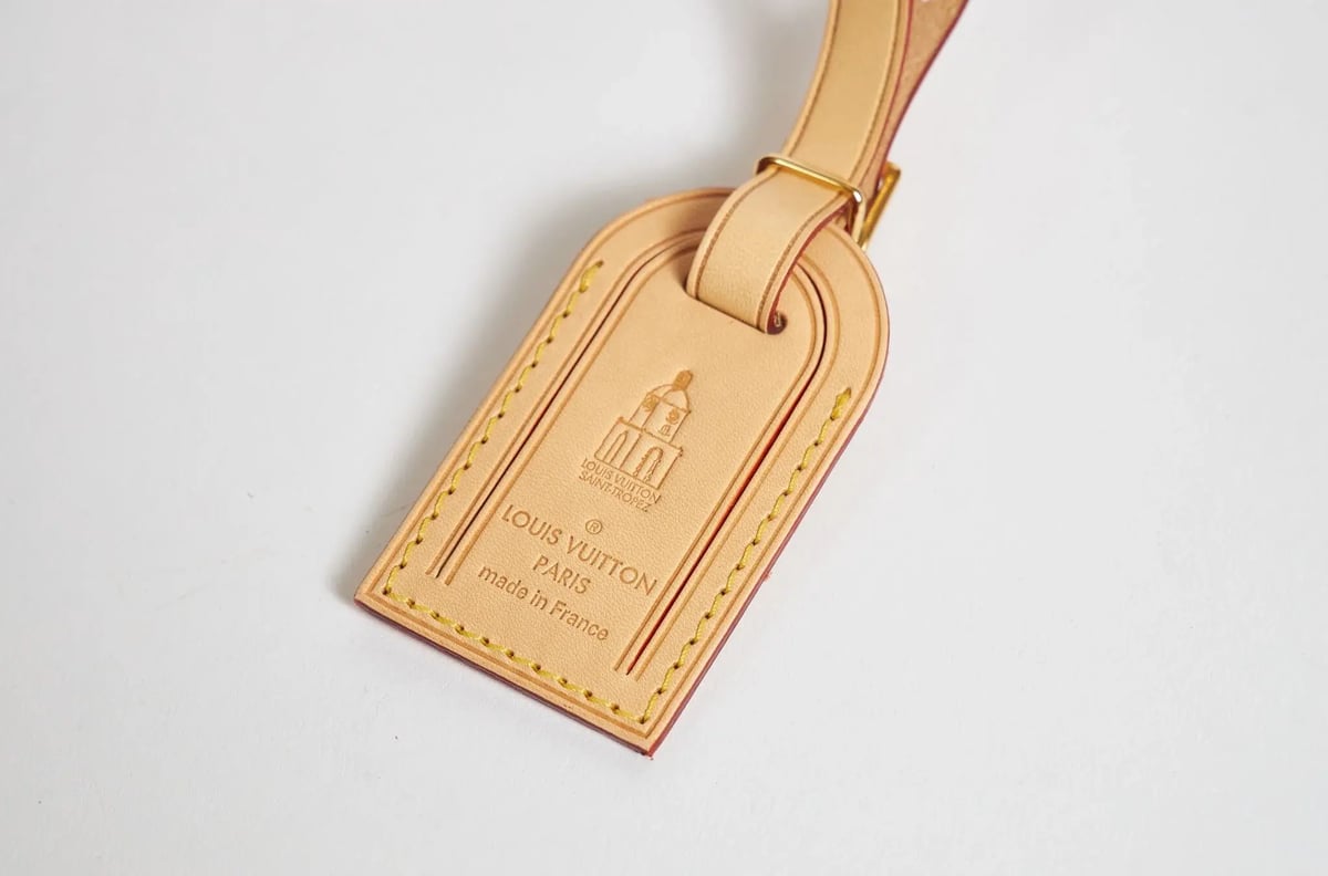 Louis Vuitton tag