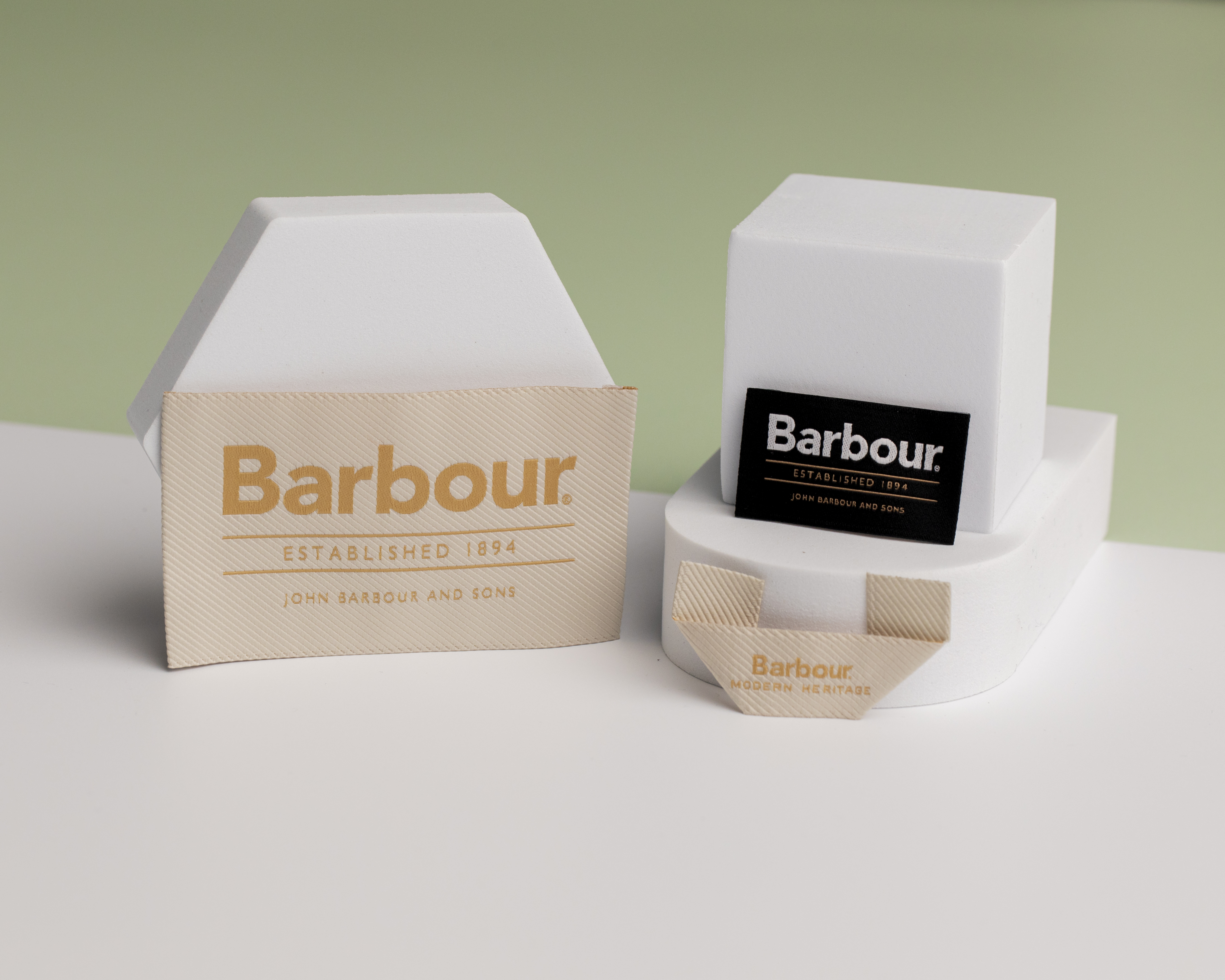 Lux Outer Barbour Group